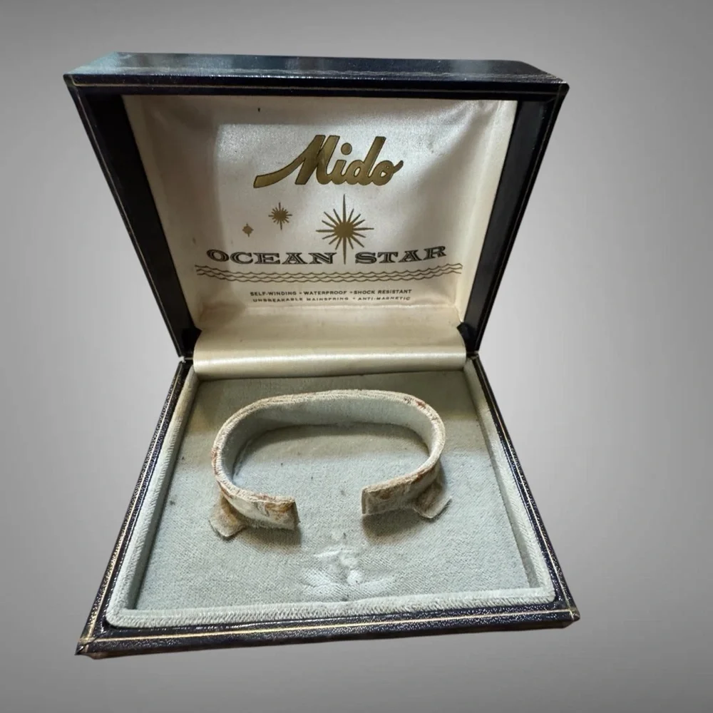 VINTAGE 1967 MIDO OCEAN STAR WATCH